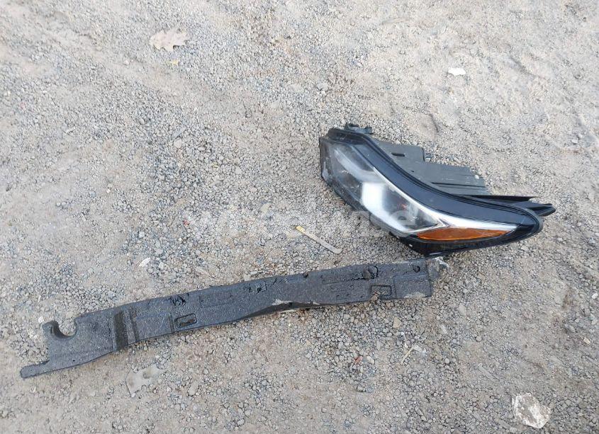 Photo 12 of 2020 Chevrolet Equinox FWD LS (VIN 2GNAXHEV5L6169520)