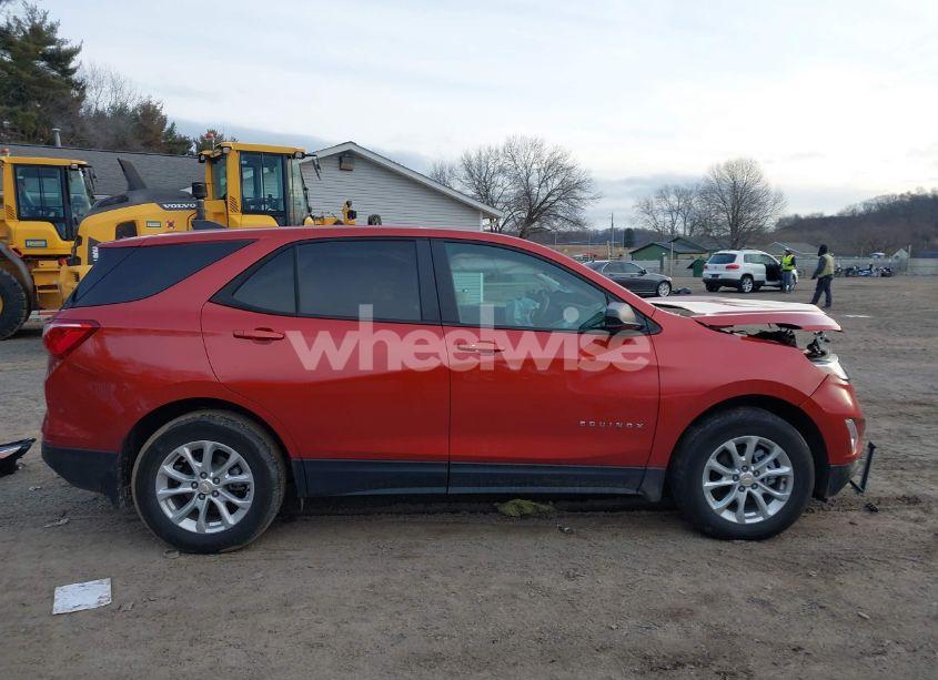 Photo 14 of 2020 Chevrolet Equinox FWD LS (VIN 2GNAXHEV5L6169520)