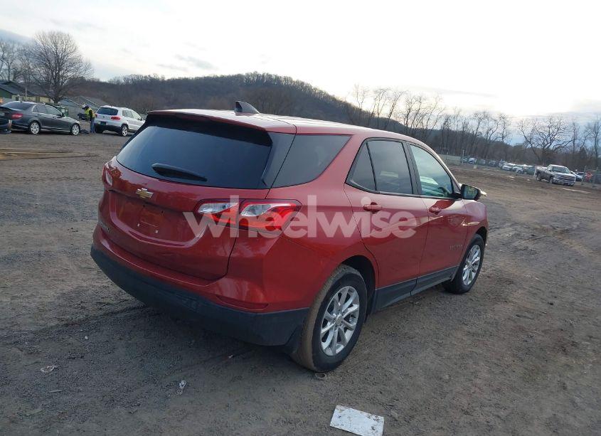 Photo 4 of 2020 Chevrolet Equinox FWD LS (VIN 2GNAXHEV5L6169520)