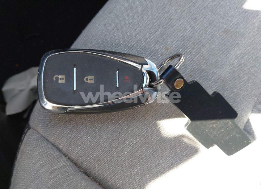 Photo 11 of 2022 Chevrolet Equinox FWD LS (VIN 2GNAXHEV5N6100068)
