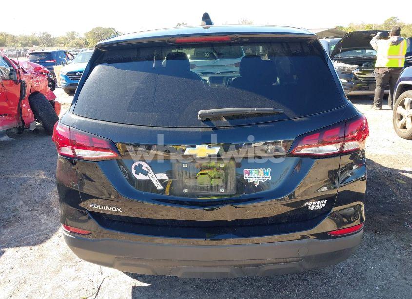 Photo 16 of 2022 Chevrolet Equinox FWD LS (VIN 2GNAXHEV5N6100068)