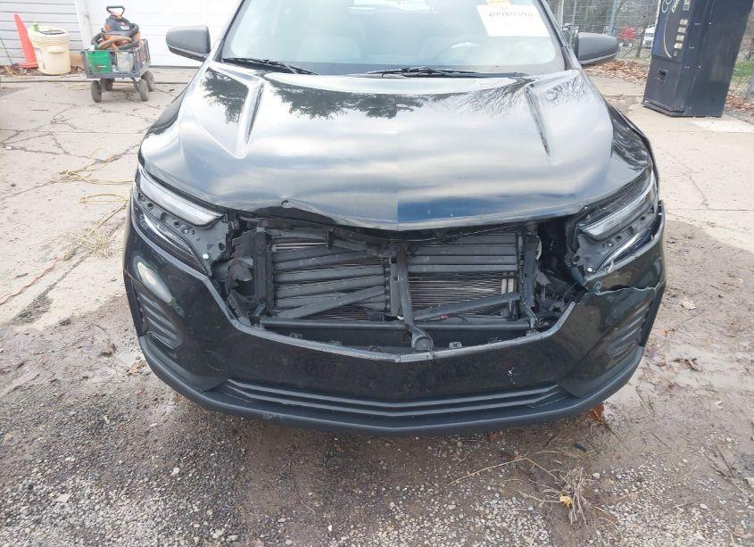 Photo 6 of 2022 Chevrolet Equinox FWD LS (VIN 2GNAXHEV5N6102029)