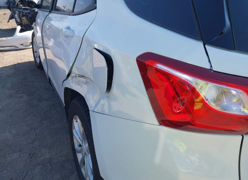 Photo 18 of 2018 Chevrolet Equinox LS (VIN 2GNAXHEV6J6116130)