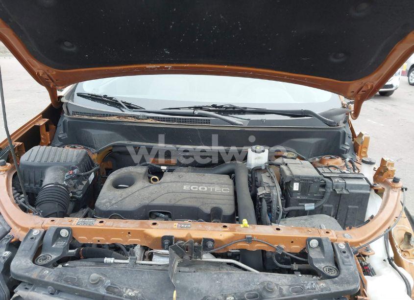 Photo 10 of 2018 Chevrolet Equinox LS (VIN 2GNAXHEV6J6209391)