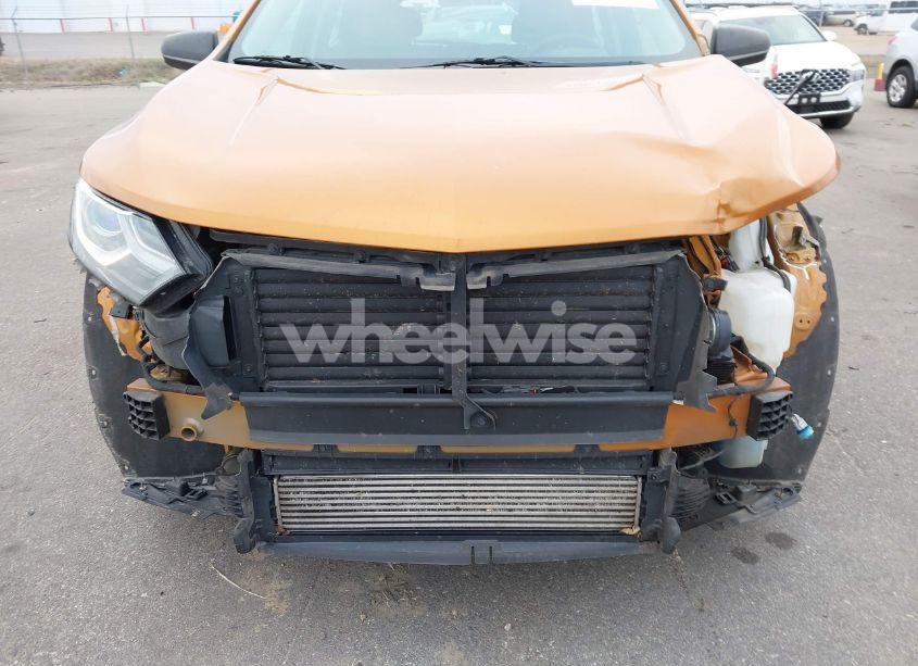 Photo 12 of 2018 Chevrolet Equinox LS (VIN 2GNAXHEV6J6209391)