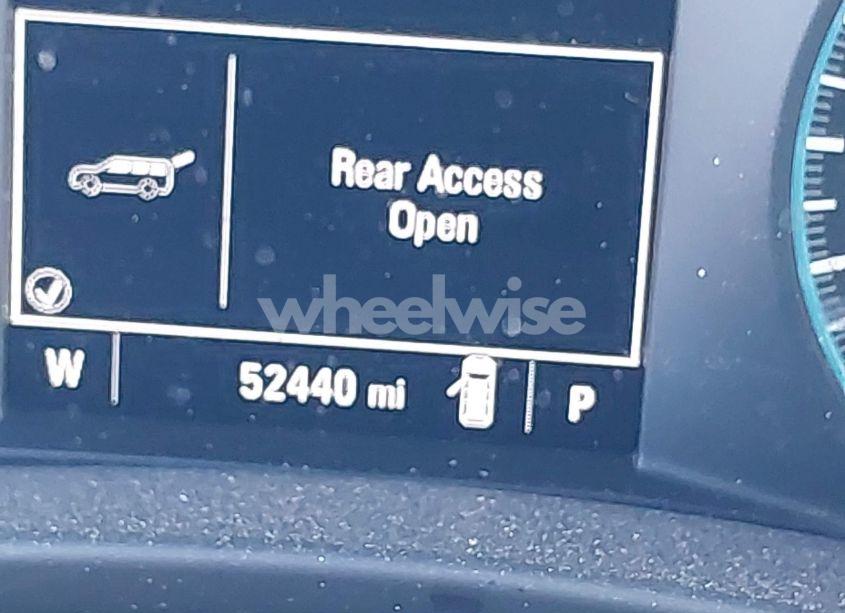 Photo 7 of 2018 Chevrolet Equinox LS (VIN 2GNAXHEV6J6274404)