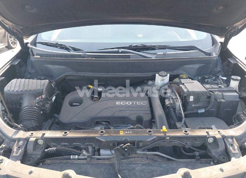 Photo 10 of 2019 Chevrolet Equinox LS (VIN 2GNAXHEV6K6229190)