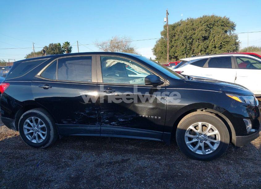 Photo 13 of 2020 Chevrolet Equinox FWD LS (VIN 2GNAXHEV6L6136350)