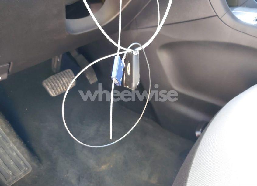 Photo 11 of 2020 Chevrolet Equinox FWD LS (VIN 2GNAXHEV6L6191283)