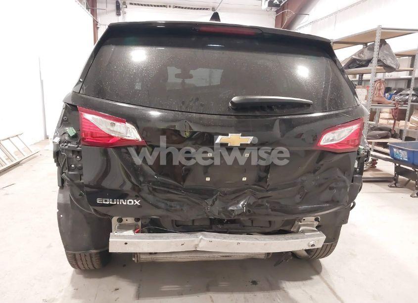 Photo 6 of 2020 Chevrolet Equinox FWD LS (VIN 2GNAXHEV6L6197617)