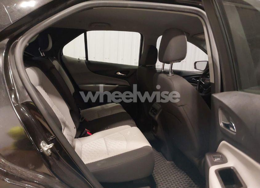 Photo 8 of 2020 Chevrolet Equinox FWD LS (VIN 2GNAXHEV6L6197617)