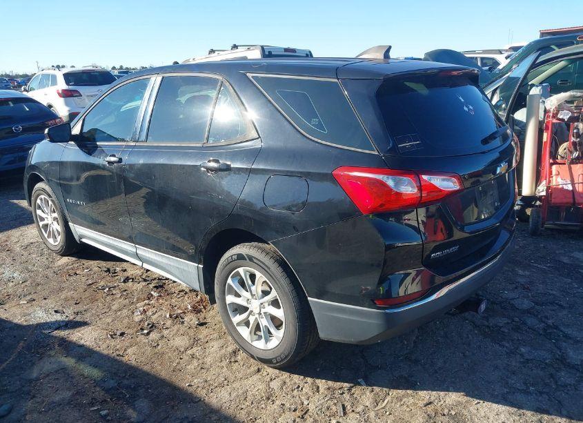 Photo 3 of 2018 Chevrolet Equinox LS (VIN 2GNAXHEV7J6160086)