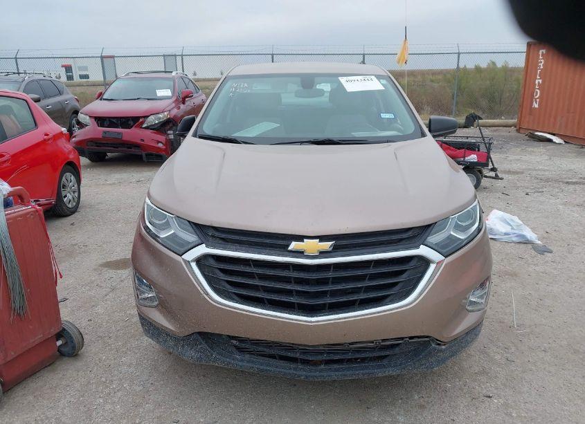 Photo 12 of 2018 Chevrolet Equinox LS (VIN 2GNAXHEV7J6267901)