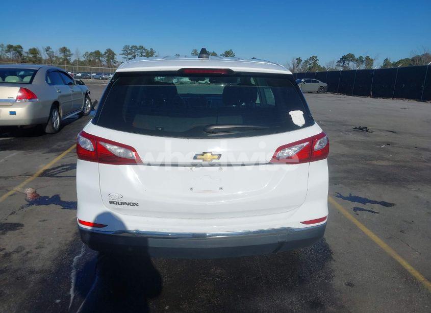 Photo 16 of 2018 Chevrolet Equinox LS (VIN 2GNAXHEV7J6272449)