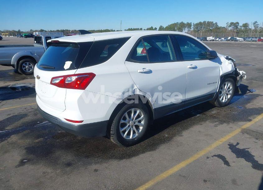 Photo 4 of 2018 Chevrolet Equinox LS (VIN 2GNAXHEV7J6272449)