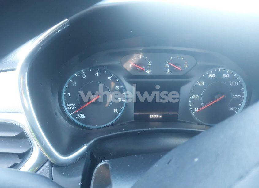 Photo 7 of 2018 Chevrolet Equinox LS (VIN 2GNAXHEV7J6272449)