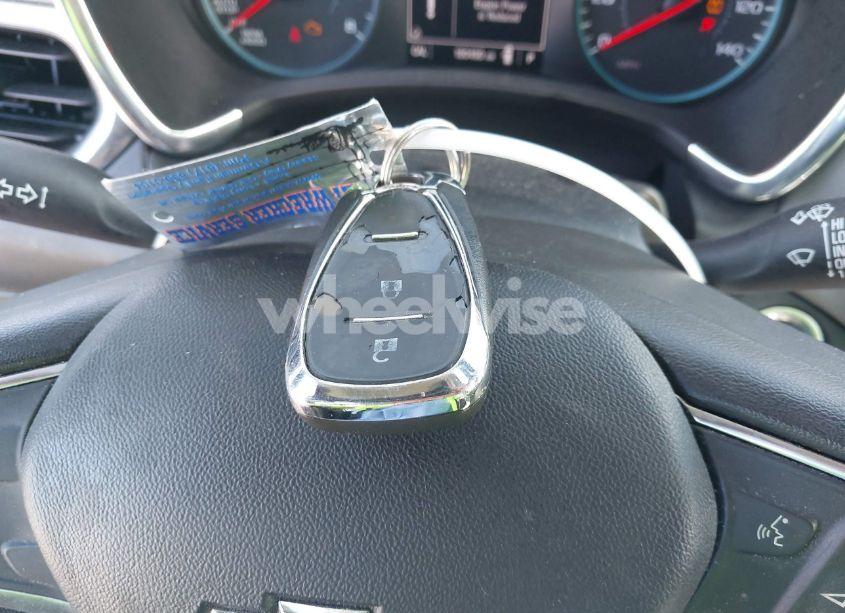 Photo 11 of 2018 Chevrolet Equinox LS (VIN 2GNAXHEV7J6305532)