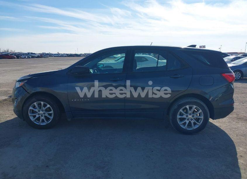 Photo 14 of 2018 Chevrolet Equinox LS (VIN 2GNAXHEV7J6305532)