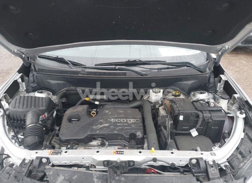 Photo 10 of 2018 Chevrolet Equinox LS (VIN 2GNAXHEV7J6336974)