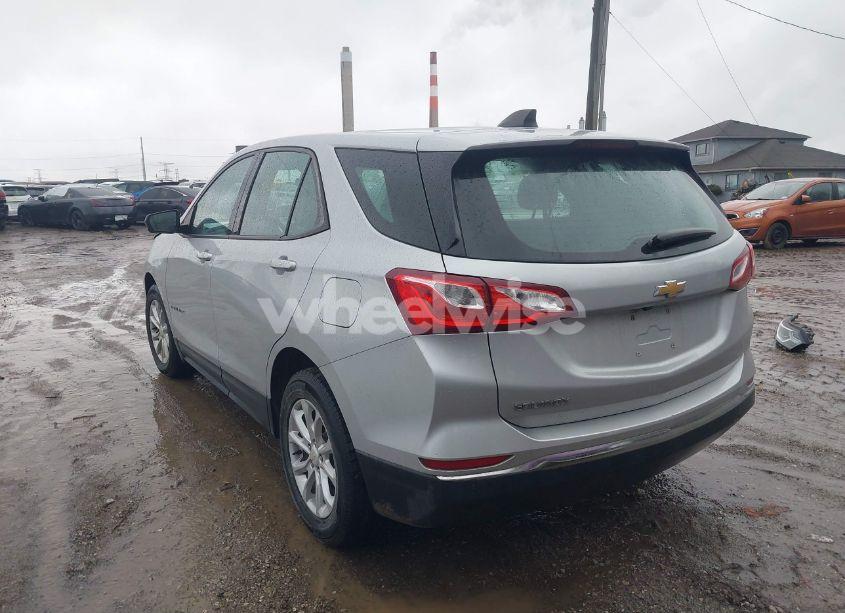 Photo 3 of 2018 Chevrolet Equinox LS (VIN 2GNAXHEV7J6336974)
