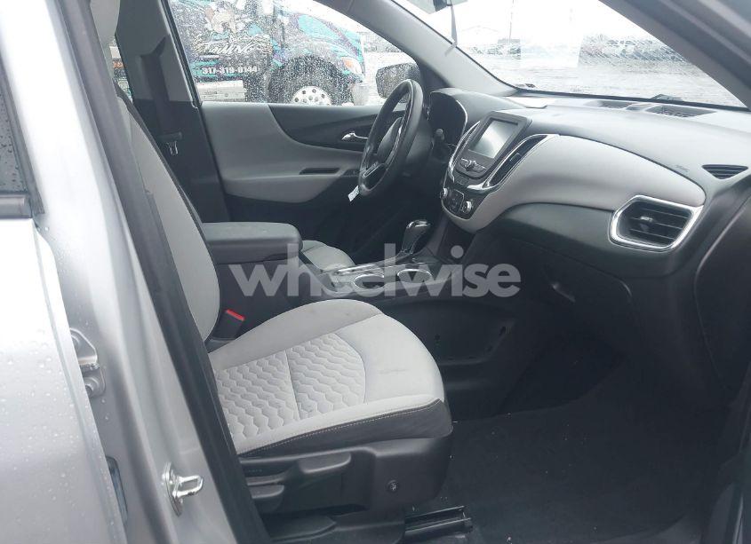Photo 5 of 2018 Chevrolet Equinox LS (VIN 2GNAXHEV7J6336974)
