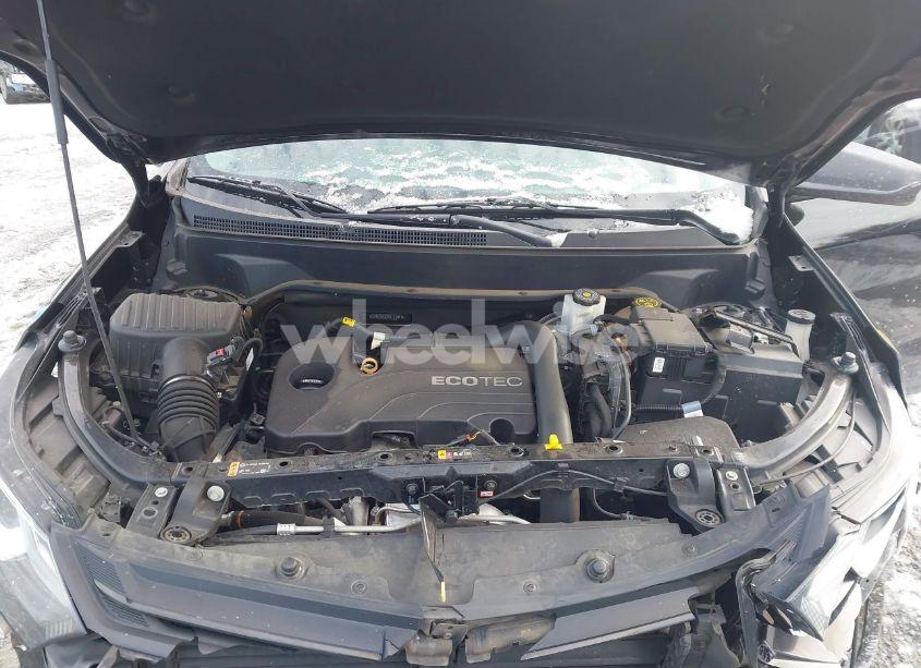 Photo 10 of 2019 Chevrolet Equinox LS (VIN 2GNAXHEV7K6107521)