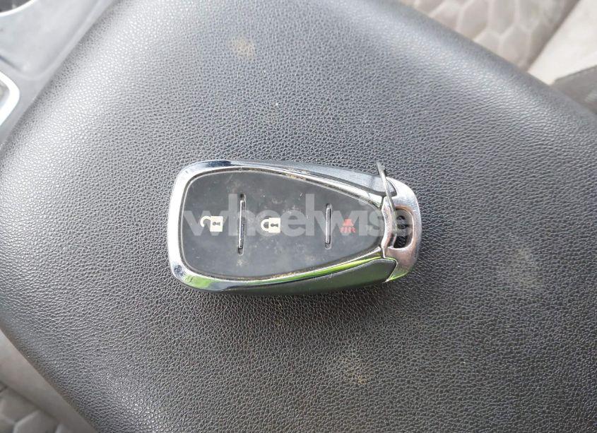 Photo 11 of 2019 Chevrolet Equinox LS (VIN 2GNAXHEV7K6107521)