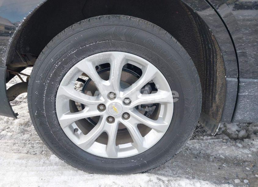 Photo 12 of 2019 Chevrolet Equinox LS (VIN 2GNAXHEV7K6107521)