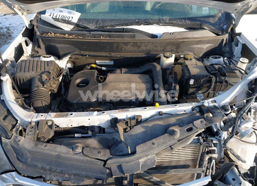 Photo 10 of 2019 Chevrolet Equinox LS (VIN 2GNAXHEV7K6176662)