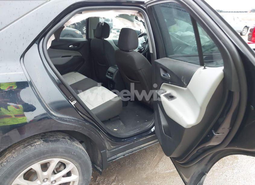 Photo 8 of 2020 Chevrolet Equinox FWD LS (VIN 2GNAXHEV7L6226963)