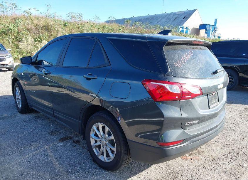 Photo 3 of 2020 Chevrolet Equinox FWD LS (VIN 2GNAXHEV7L6279937)