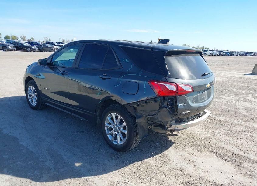 Photo 3 of 2021 Chevrolet Equinox FWD LS (VIN 2GNAXHEV7M6145575)