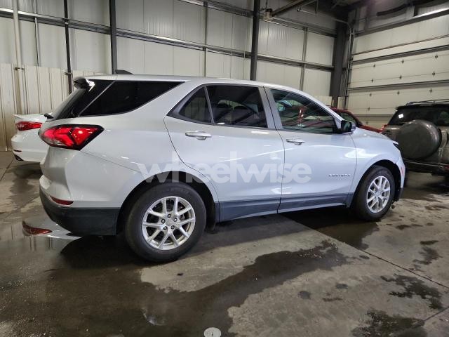 Photo 8 of 2022 CHEVROLET EQUINOX LS (VIN 2GNAXHEV7N6120189)