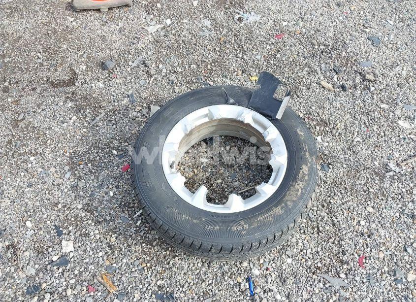 Photo 12 of 2018 Chevrolet Equinox LS (VIN 2GNAXHEV8J6131387)