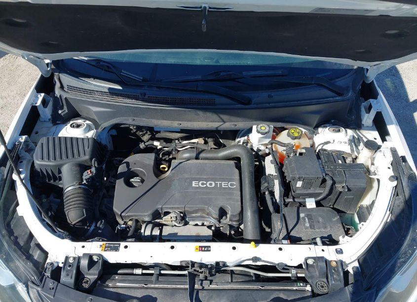 Photo 10 of 2018 Chevrolet Equinox LS (VIN 2GNAXHEV8J6174966)