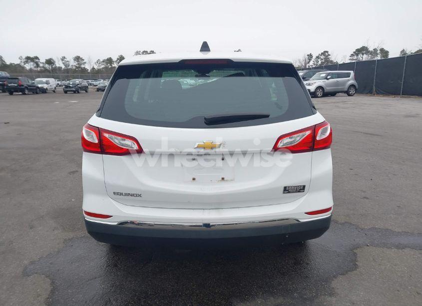 Photo 16 of 2018 Chevrolet Equinox LS (VIN 2GNAXHEV8J6205875)