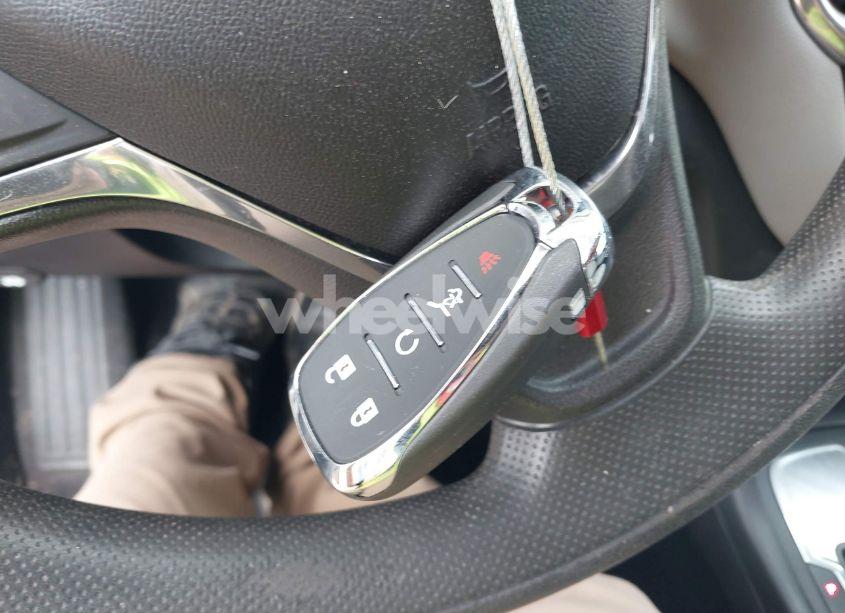 Photo 11 of 2019 Chevrolet Equinox LS (VIN 2GNAXHEV8K6104711)