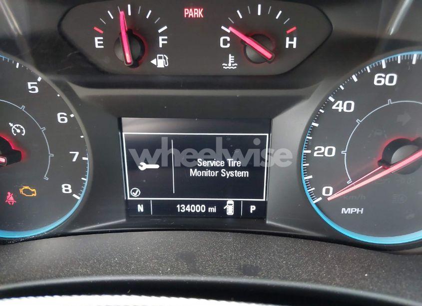 Photo 15 of 2019 Chevrolet Equinox LS (VIN 2GNAXHEV8K6104711)