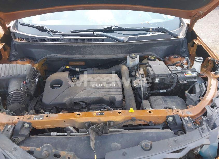 Photo 10 of 2019 Chevrolet Equinox LS (VIN 2GNAXHEV8K6155965)