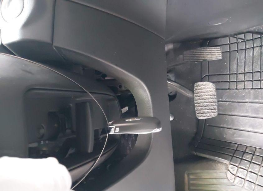 Photo 11 of 2019 Chevrolet Equinox LS (VIN 2GNAXHEV8K6305041)