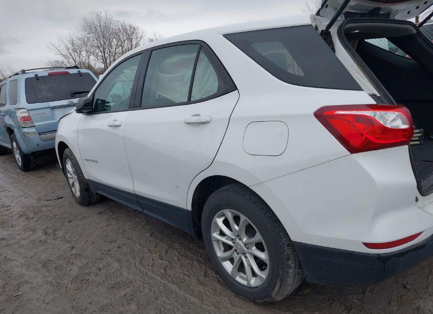 Photo 14 of 2019 Chevrolet Equinox LS (VIN 2GNAXHEV8K6305041)