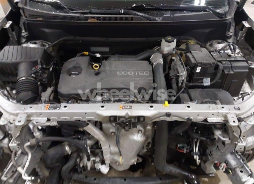 Photo 10 of 2020 Chevrolet Equinox FWD LS (VIN 2GNAXHEV8L6123485)