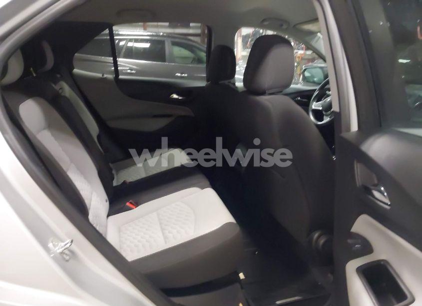 Photo 8 of 2020 Chevrolet Equinox FWD LS (VIN 2GNAXHEV8L6123485)