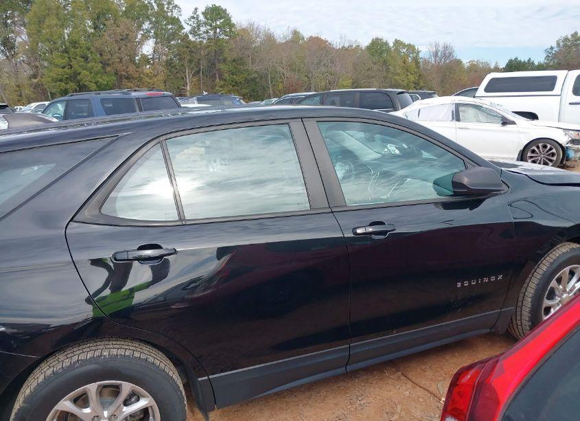 Photo 14 of 2020 Chevrolet Equinox FWD LS (VIN 2GNAXHEV8L6148922)