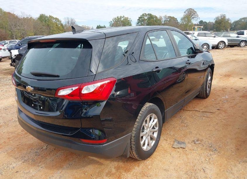 Photo 4 of 2020 Chevrolet Equinox FWD LS (VIN 2GNAXHEV8L6148922)