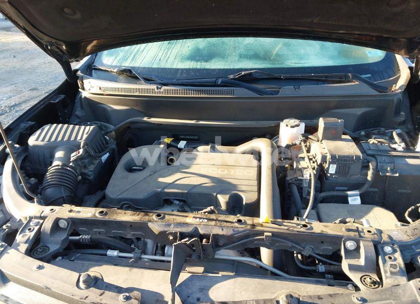 Photo 10 of 2020 Chevrolet Equinox FWD LS (VIN 2GNAXHEV8L6256778)