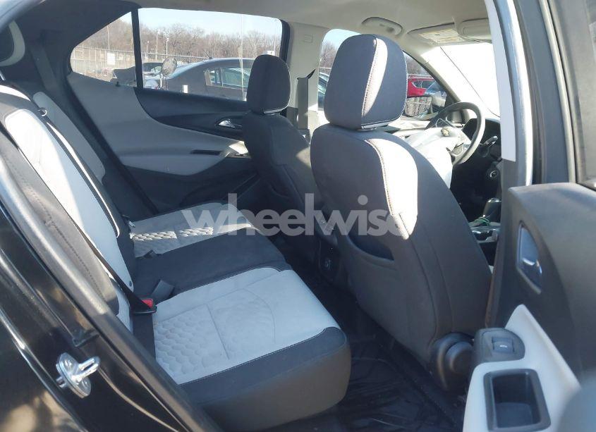 Photo 8 of 2021 Chevrolet Equinox FWD LS (VIN 2GNAXHEV8M6119387)