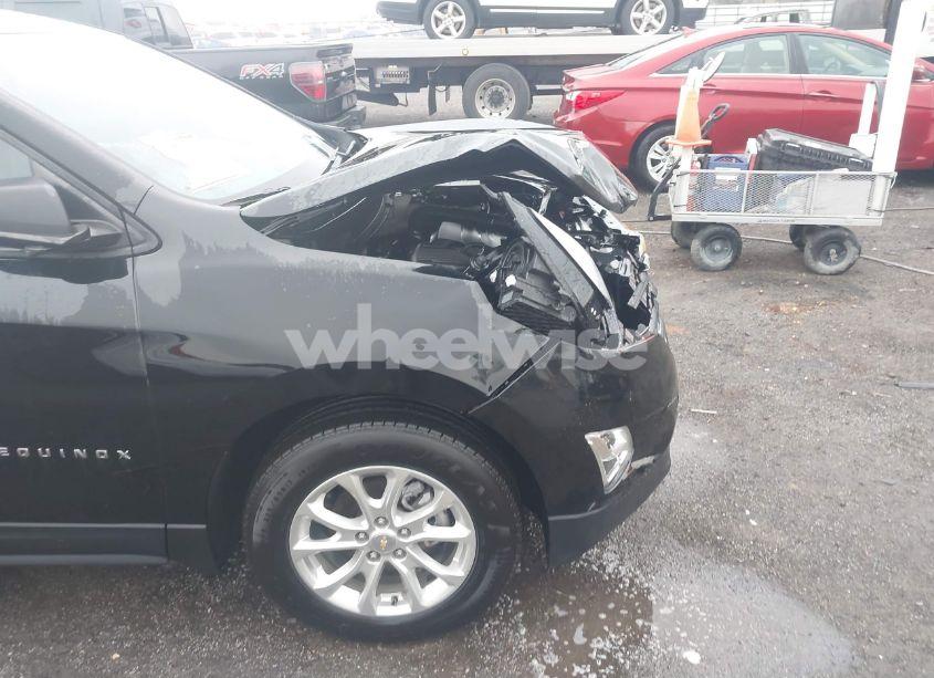 Photo 17 of 2021 Chevrolet Equinox FWD LS (VIN 2GNAXHEV8M6164443)