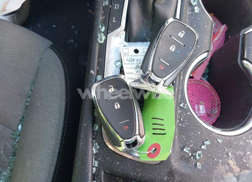 Photo 11 of 2022 Chevrolet Equinox FWD LS (VIN 2GNAXHEV8N6121111)