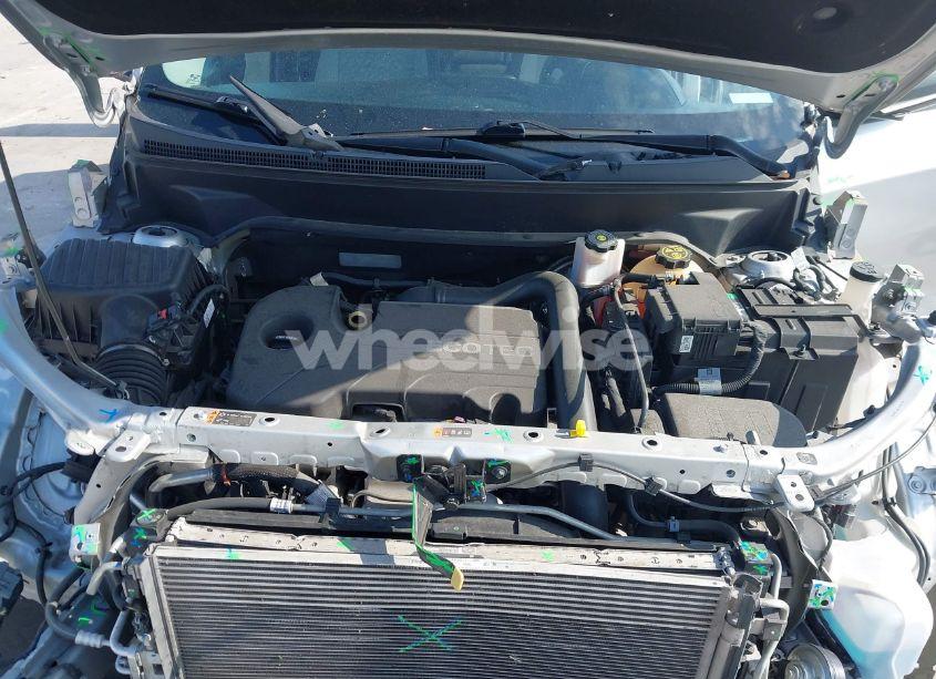 Photo 10 of 2018 Chevrolet Equinox LS (VIN 2GNAXHEV9J6136713)